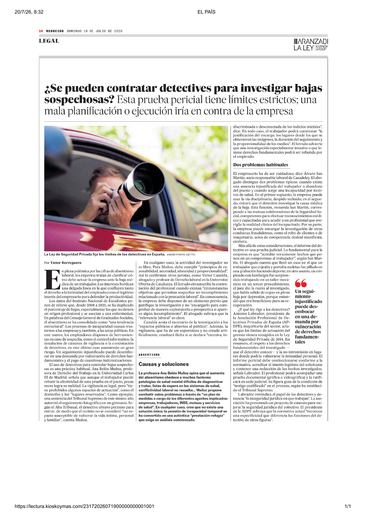Página de EL PAÍS sobre la contratación de detectives para investigar bajas sospechosas